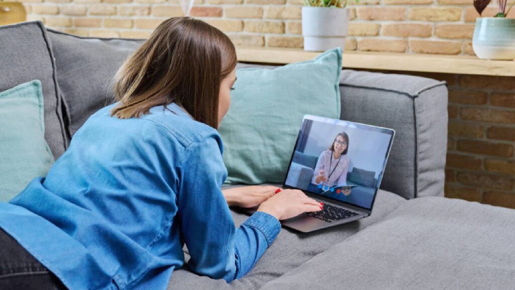 How Online Therapy with Licensed Professionals Supports Your Mental Health
