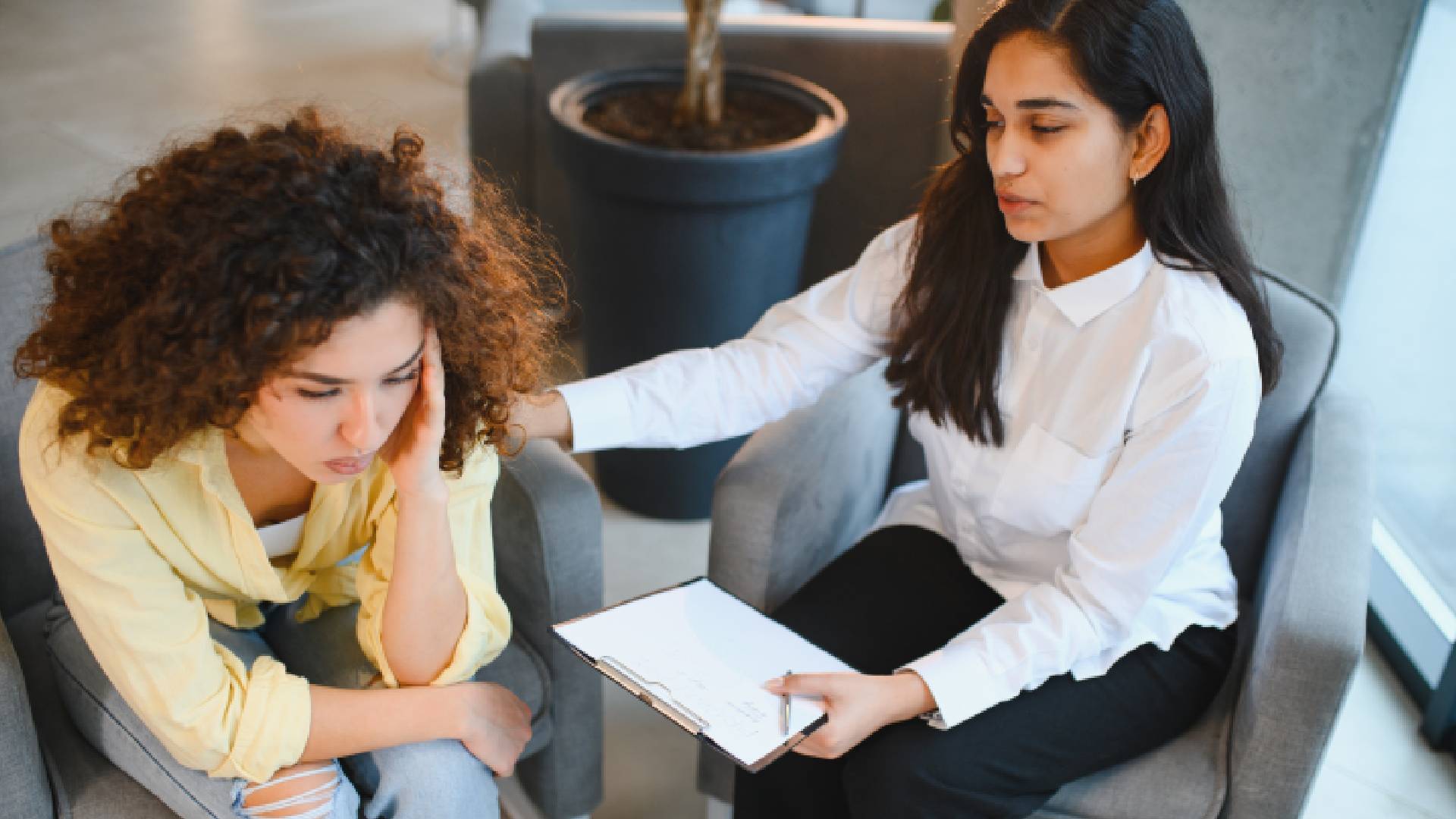 How to Identify Mental Health Problems Early and Effectively